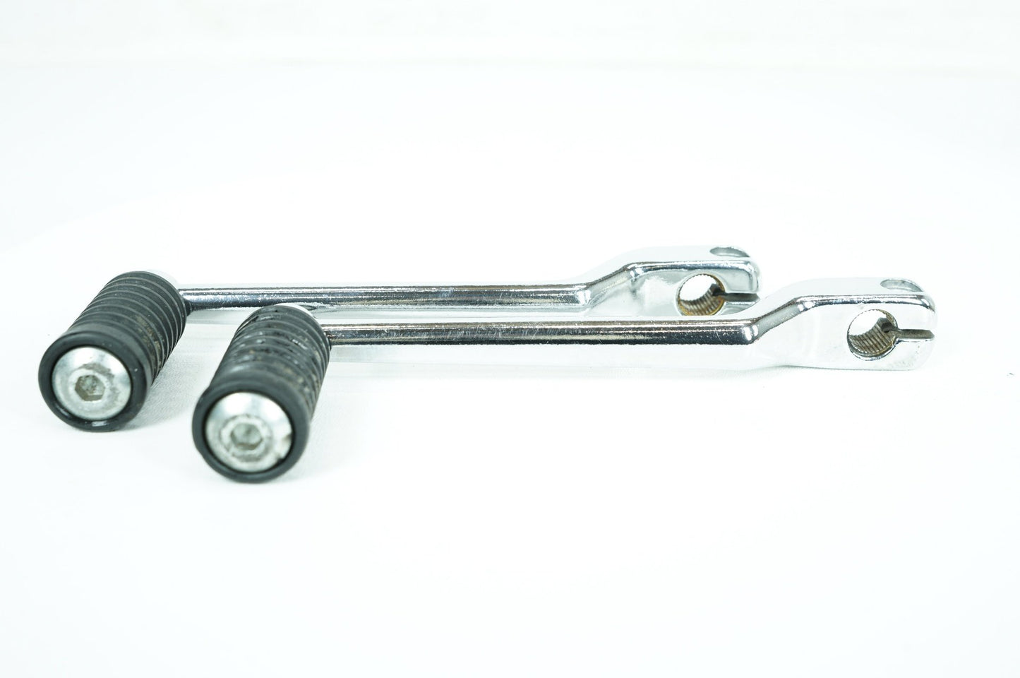 2007 - 2013 Harley-Davidson Softail Heritage Classic Gear Shifter Lever Pedal Pedals 33849-97