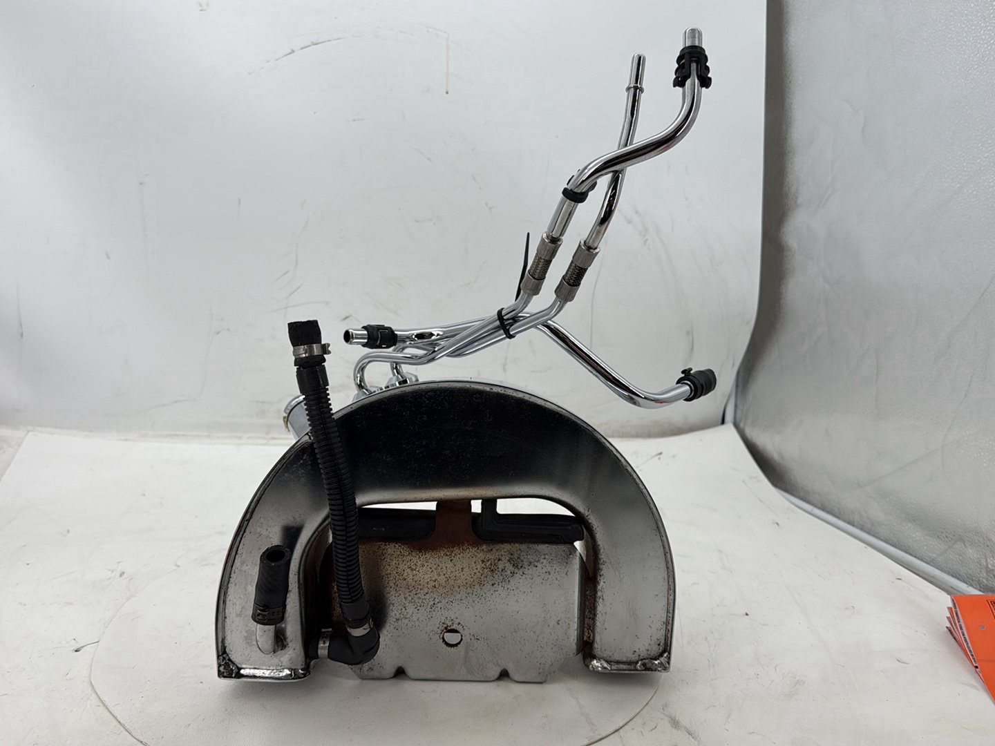 2002 Harley Heritage Softail Classic FLSTC OEM Oil Tank Reservoir Bottle Canister & Dipstick