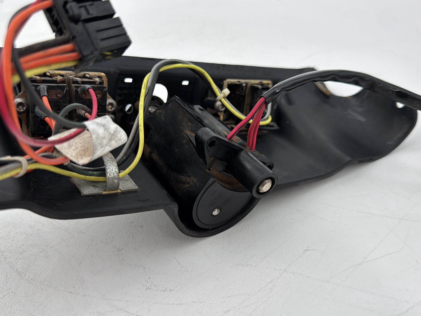 1999 - 2006 Harley-Davidson Touring Electra Glide Classic Dash Ignition Cap Switch Lockset NO Key 58510-96 , 53574-93A
