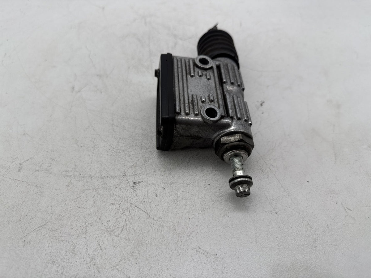 1997 Harley Heritage Softail Classic OEM Rear Brake Master Cylinder Reservoir