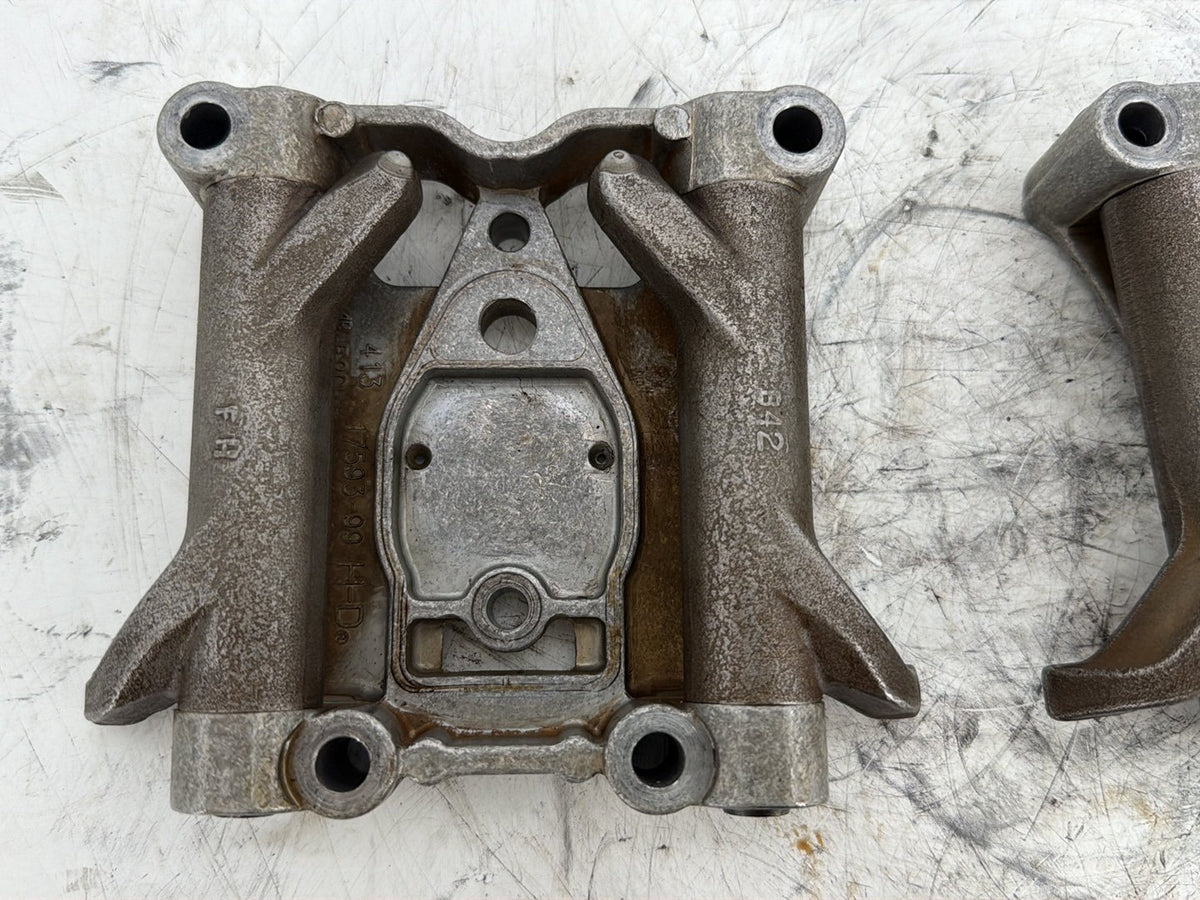 08 Harley Touring Electra Glide Ultra OEM Engine Twin Cam Rocker Arms 17593-99