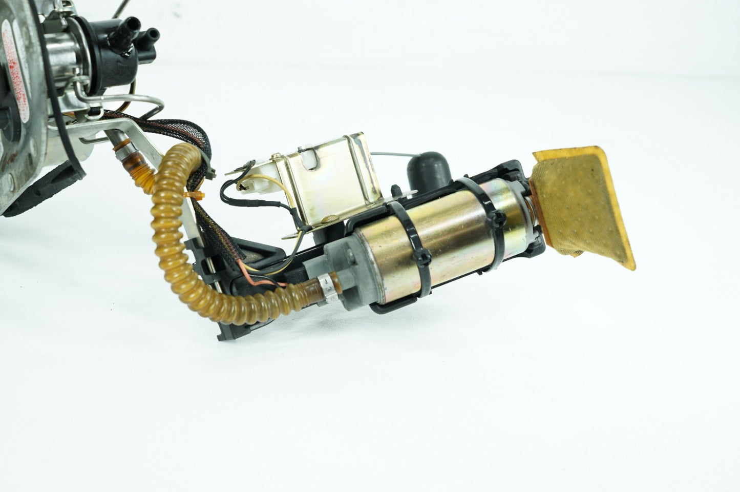 2004 Harley-Davidson Touring FLHTCUI - Fuel Pump Gas Gasoline Petrol Sending PN: 75126-02C