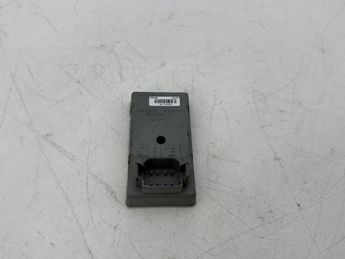 2000 Harley Touring FLHTCI Electra Glide Classic OEM Turn Signal Computer Module TSM