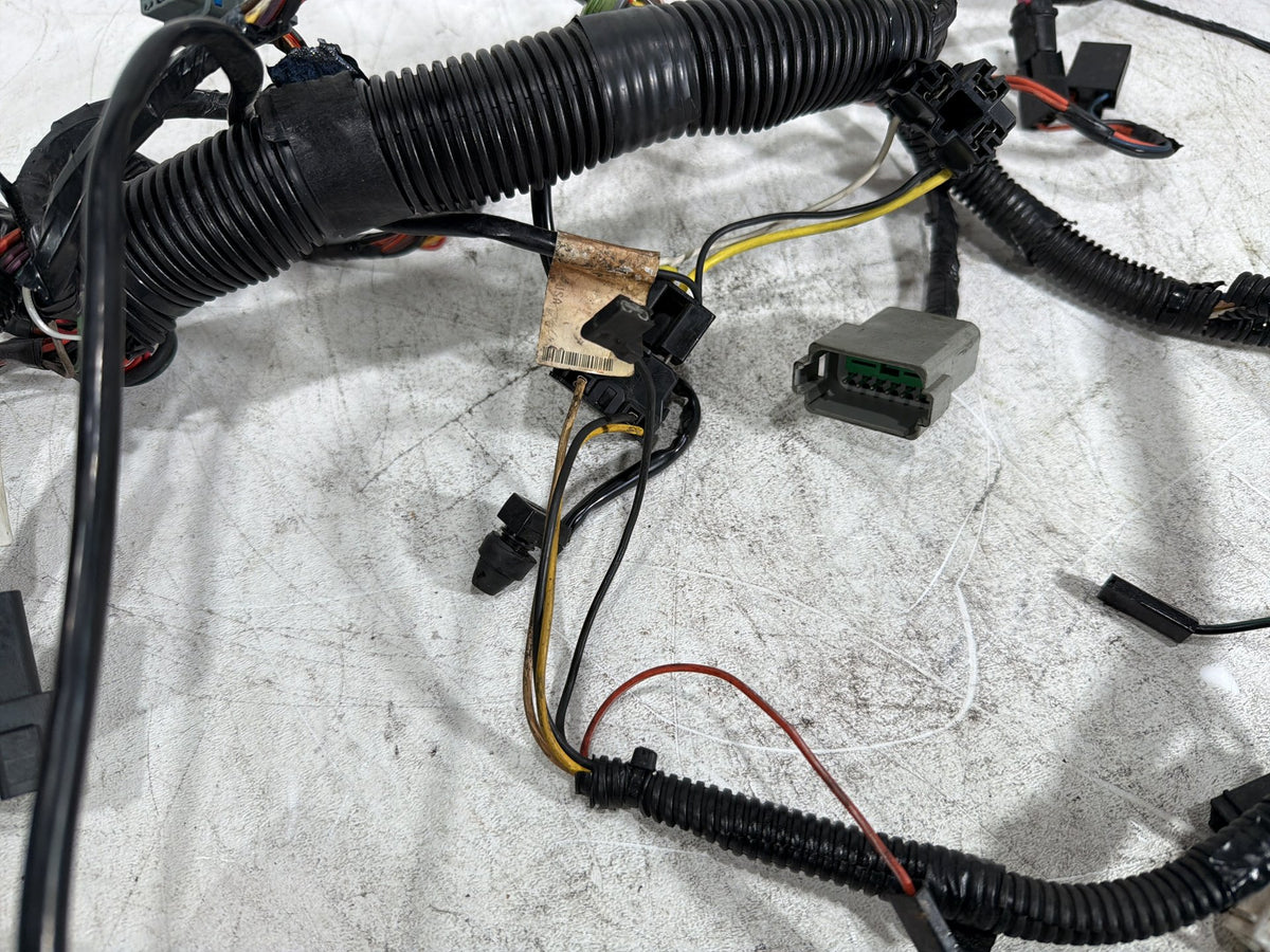 04 Harley Electra Glide CVO Eagle OEM Front Sub Wiring Harness Loom Interconnect