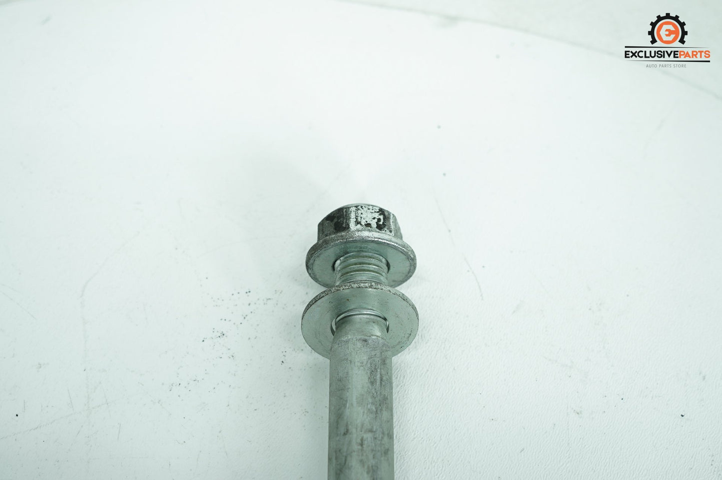 2000 - 2006 Harley-Davidson Softail Heritage Classic Rear Fork Swingarm Pivot Bolt Shaft 47610-00