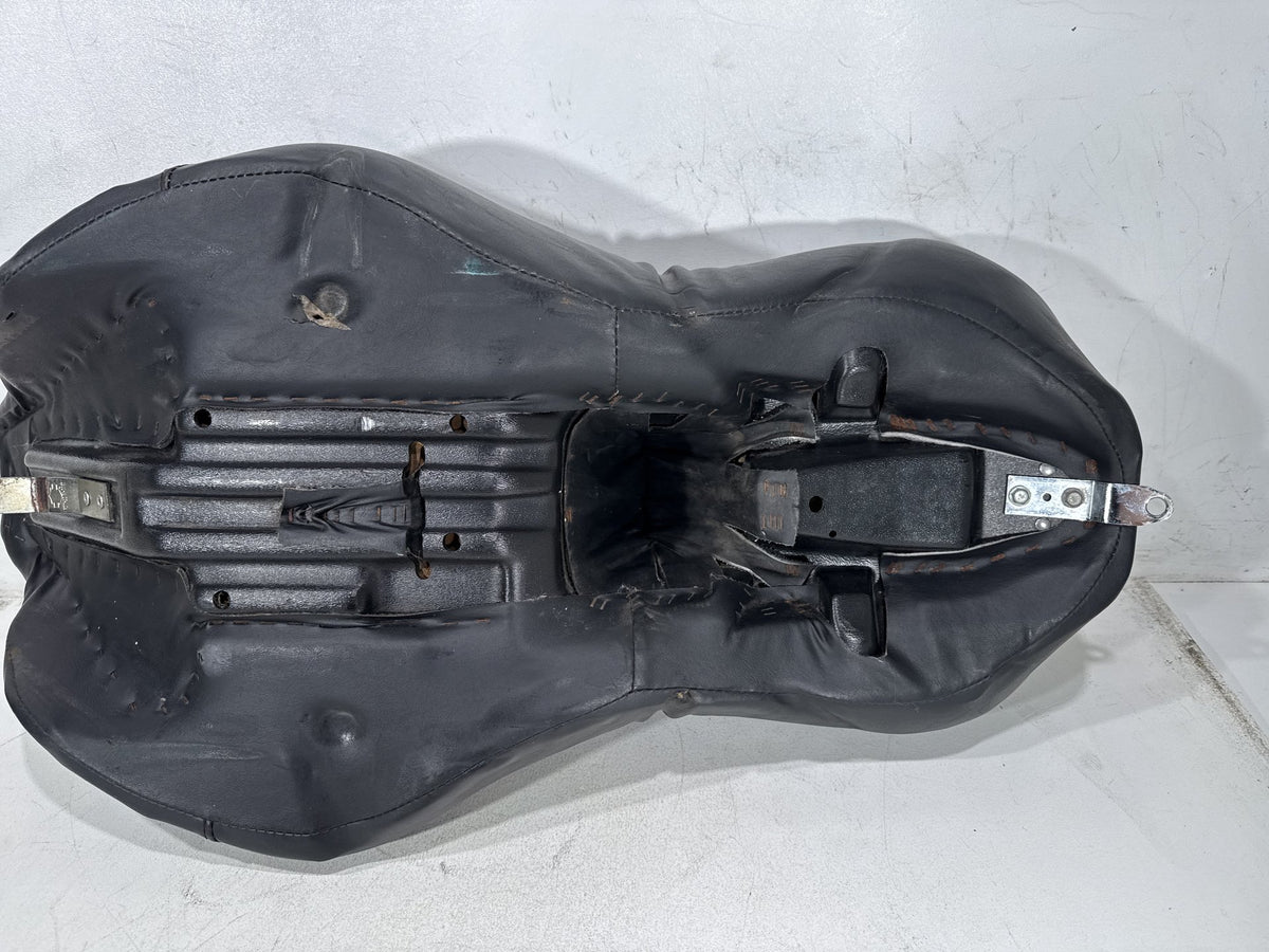 2001 Harley Electra Glide Touring Classic OEM Passenger Rider Driver Seat Saddle