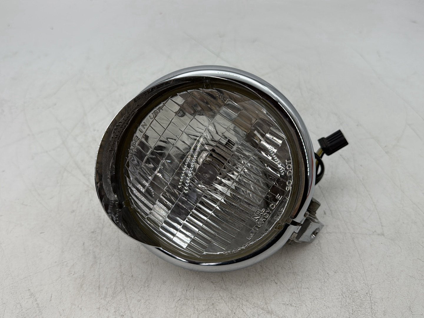2000 Harley Dyna FXDWG Wide Glide OEM Headlight Headlamp Head Light Halogen