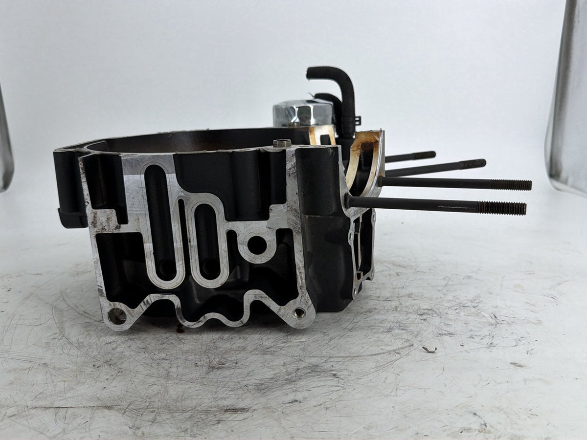 15 Harley Electra Glide Touring Ultra Low OEM Crankcase Shaft Engine Motor Cover