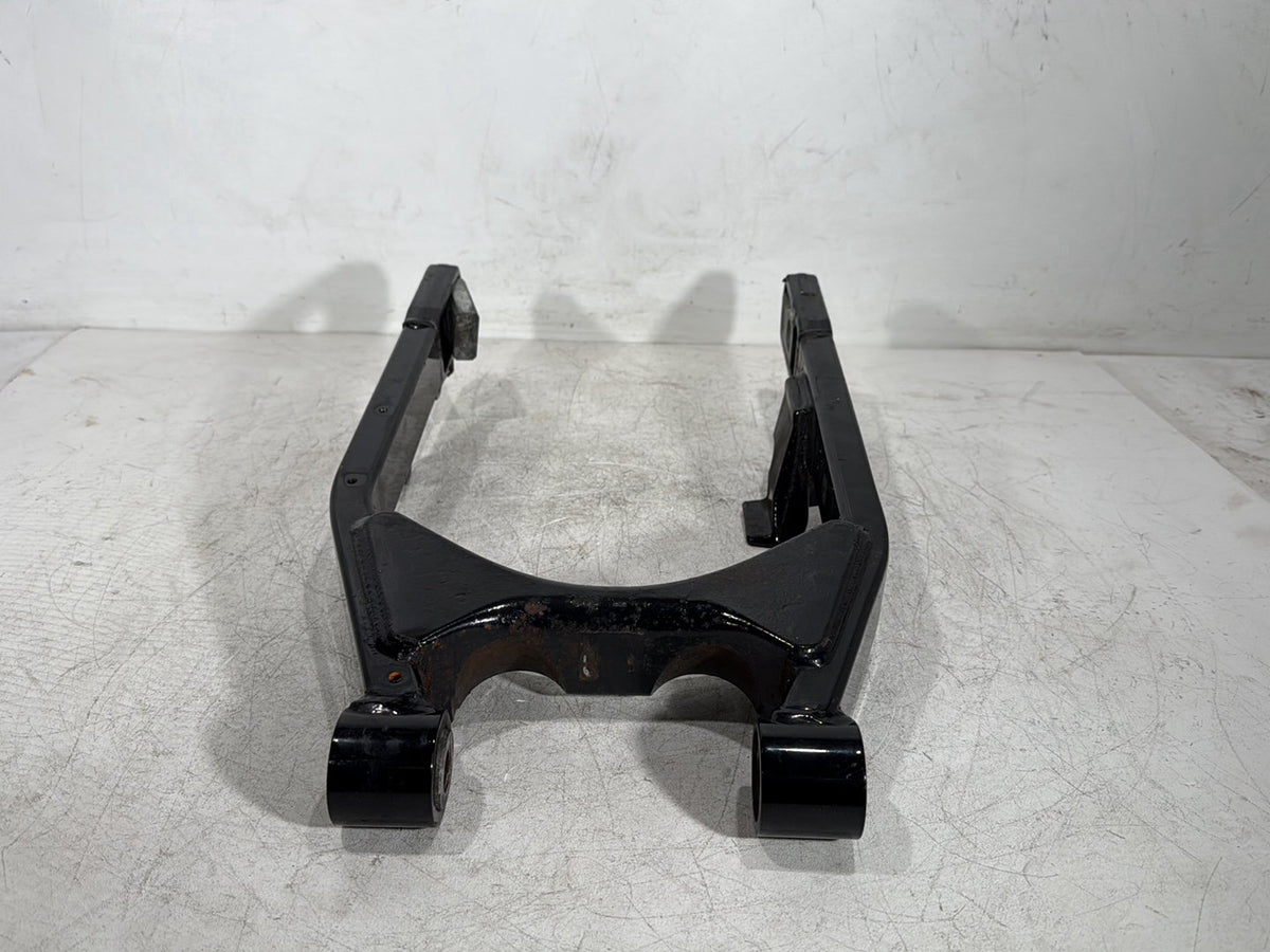 2007 Harley Dyna Street Bob FXDB OEM Rear Fork Swingarm Swing Arm