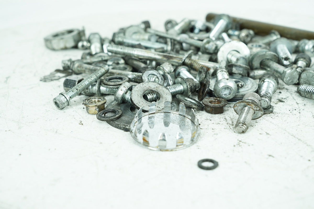 2004 Harley-Davidson Dyna - Hardware Bolts Nuts & Brackets