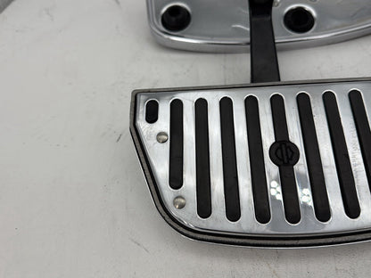 2003 Harley Electra Glide Touring Ultra FLHTCUI OEM Left Right Driver & Pass Floorboard Foot Rest