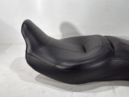 2010 Harley Street Glide Touring FLHX OEM Passenger Rider Driver Seat Saddle