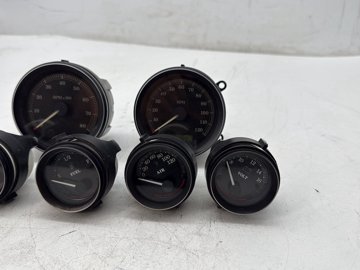 2006 Harley Touring Electra Glide Classic OEM Air Oil Volt Fuel Tacho Speedo Gauges 50K