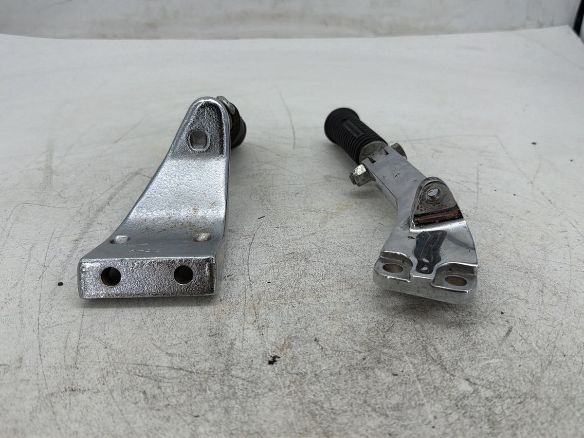 2006 Harley Dyna Super Glide FXDI OEM Left & Right Driver Step Foot Rest Pegs