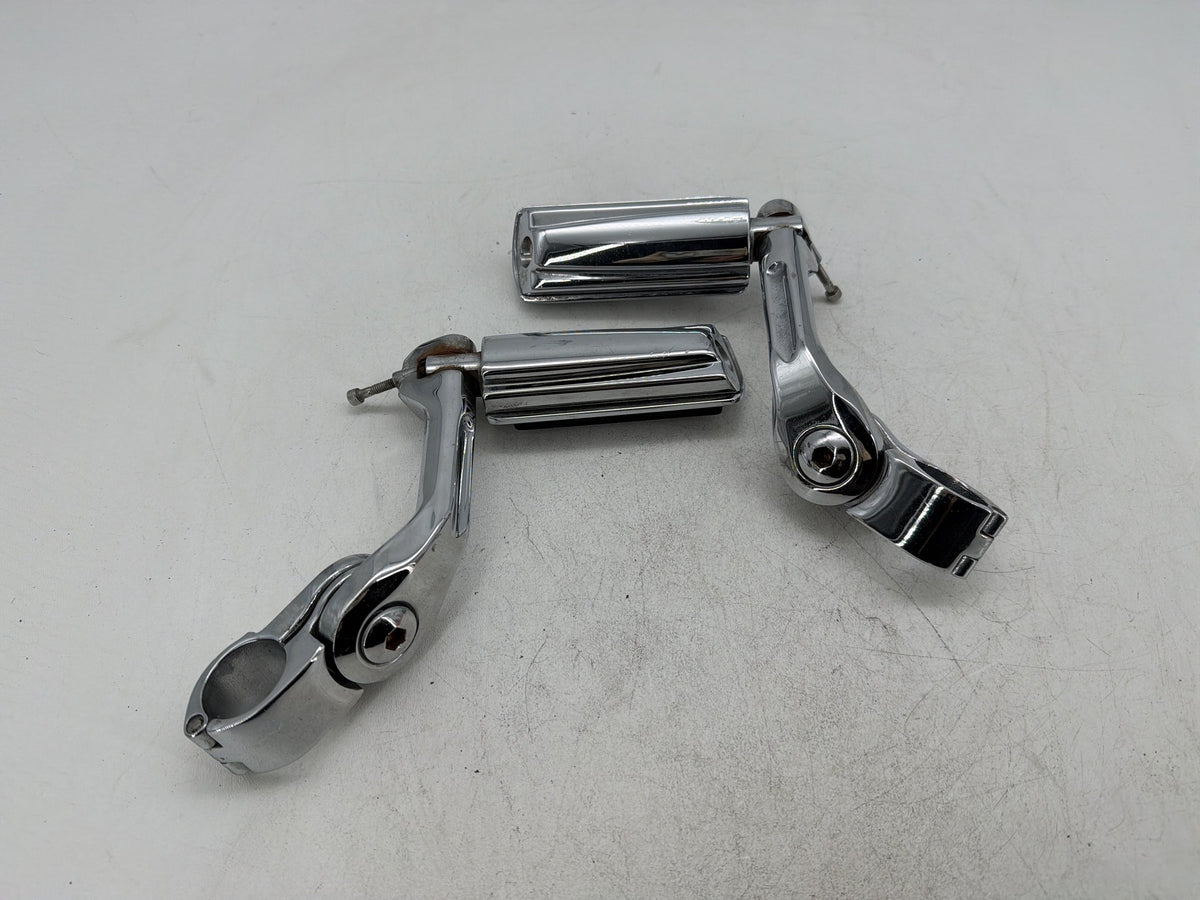 2012 Harley Electra Glide Touring Ultra OEM Front Right Left Highway Foot Pegs