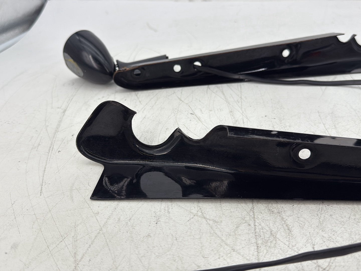2013 Harley Forty-Eight Sportster 1200X OEM Rear Left Right Fender Struts Bracket & Turn Signal