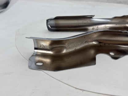 2007 Harley Street Glide Touring FLHX OEM Rear Left Right Fender Struts Bracket