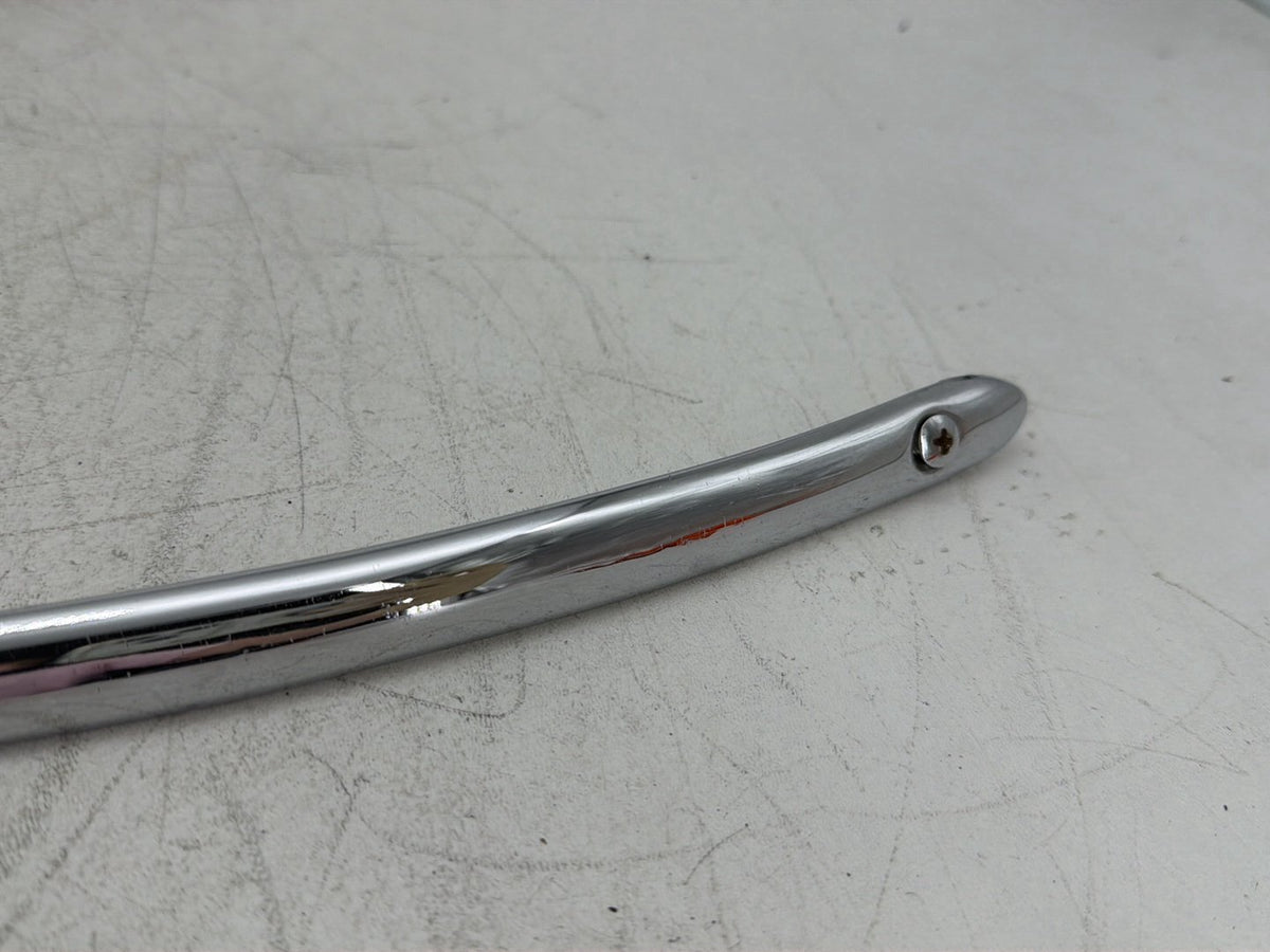 2006 Harley Electra Glide Touring Ultra FLHTCUI OEM Front Windshield Mount Trim Strip 58247-96