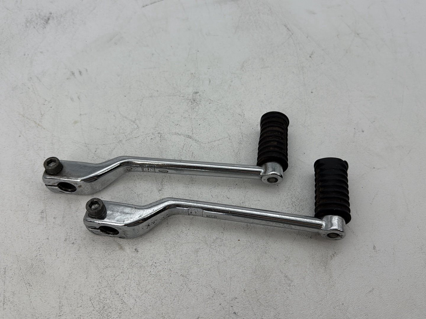 2007 Harley Street Glide Touring FLHX OEM Gear Shifter Lever Pedal
