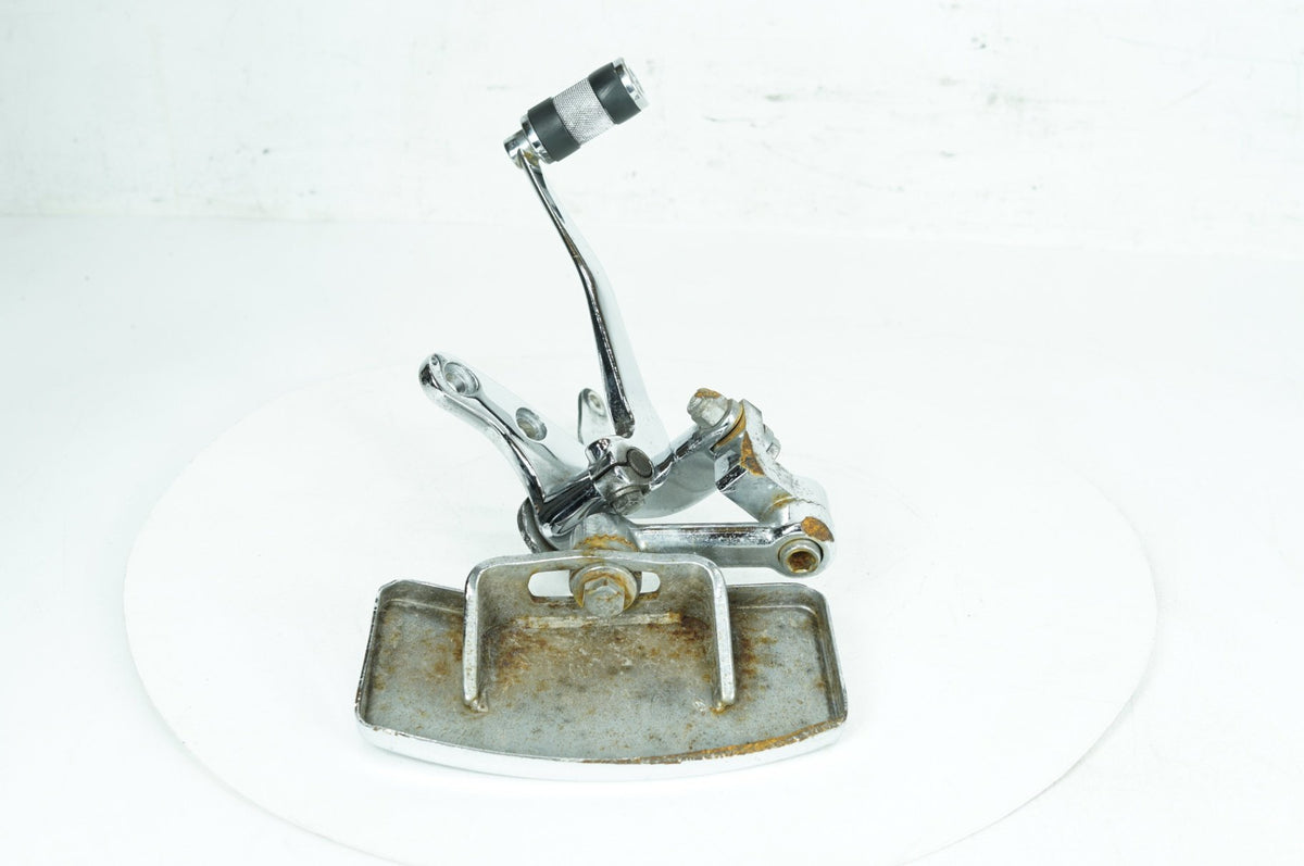 2005 Harley Dyna FXDLI Low Rider OEM Left Driver Foot Controls Peg Rest