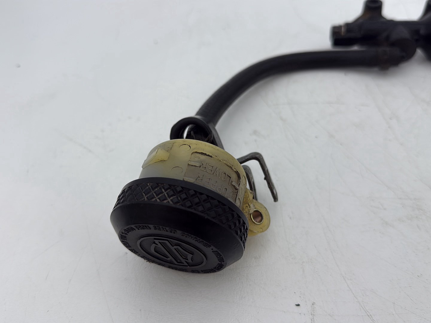 2006 Harley Sportster XL883C 883 Custom OEM Rear Brake Master Cylinder Bottle Brake Line