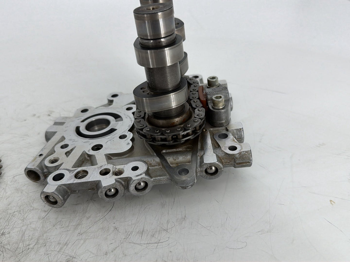 2015 Harley Electra Glide Touring Twin Cam Cam Support Camshaft Plate 25358-06