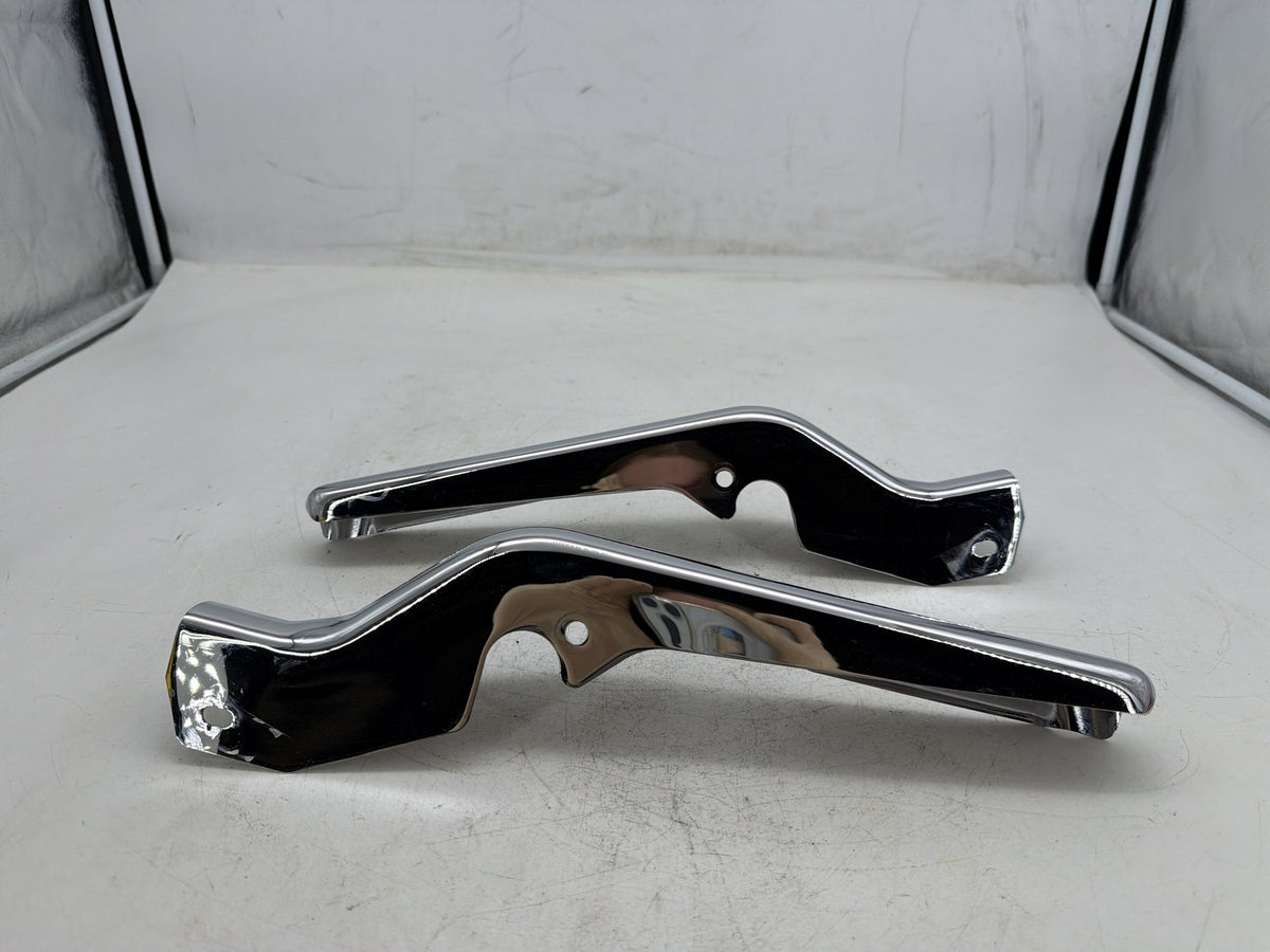 2004 Harley Electra Glide Touring Ultra OEM Rear Left Right Fender Struts Bracket