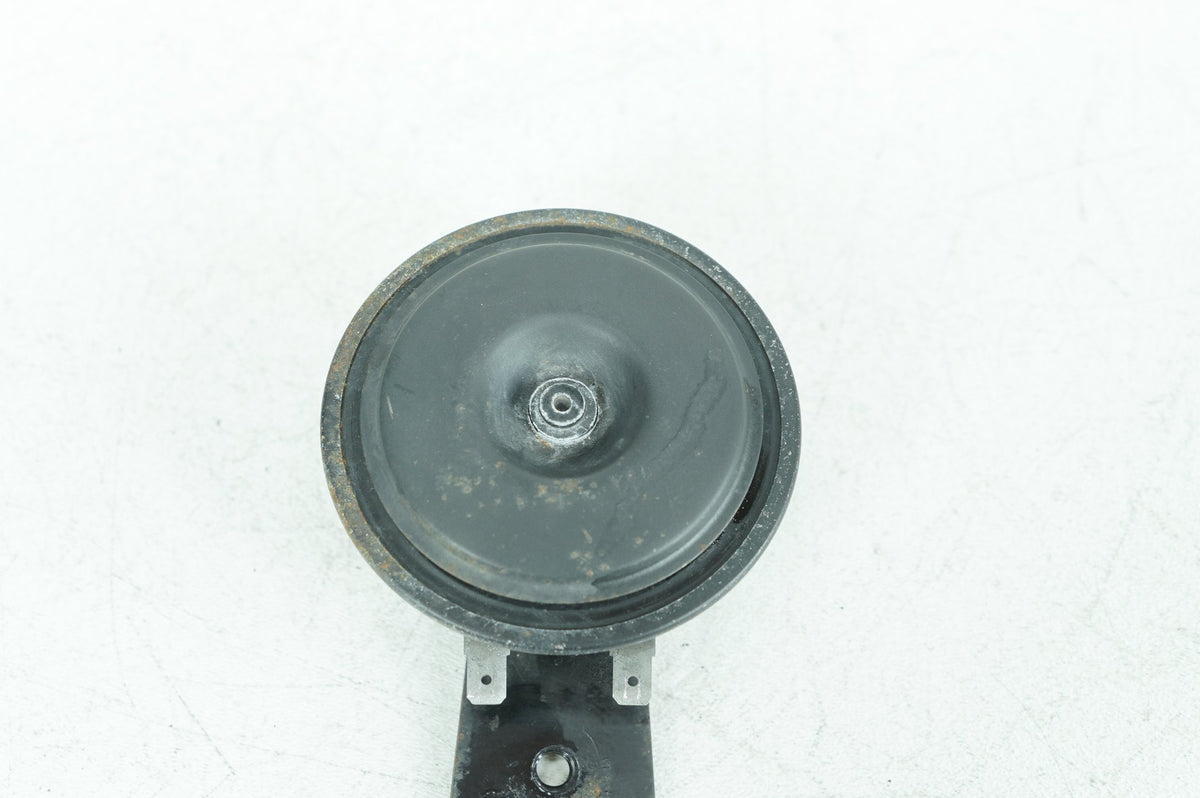 2010 Harley Sportster XL883N Iron 883 OEM Signal Horn Klaxon Beep