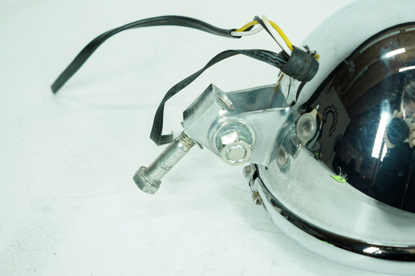 1999 - 2006 Harley-Davidson Dyna Wide Glide Headlight Headlamp Head Lamp Light LED 67698-81D