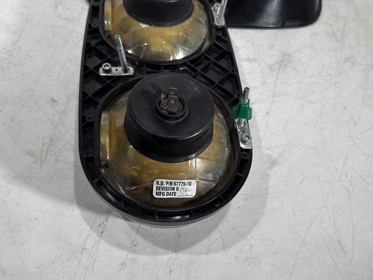 2011 Harley Road Glide Touring FLTRX OEM Headlight Headlamp Head Light Halogen
