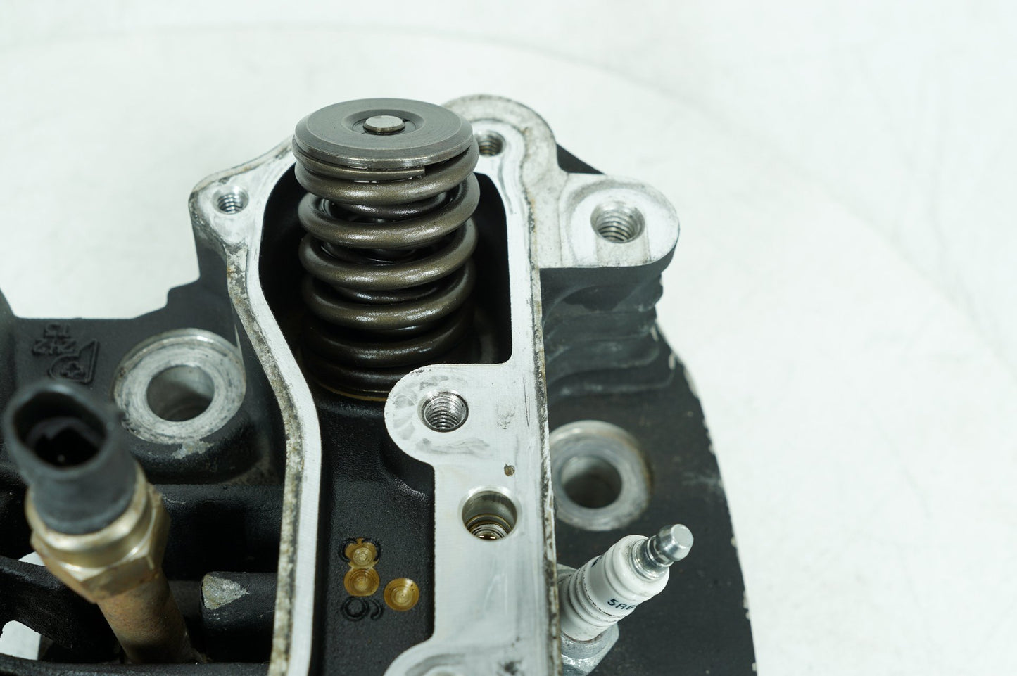 1984 - 1998 Harley-Davidson Touring Electra Glide Ultra Front Twin Cam Engine Cylinder Head 16721-84D