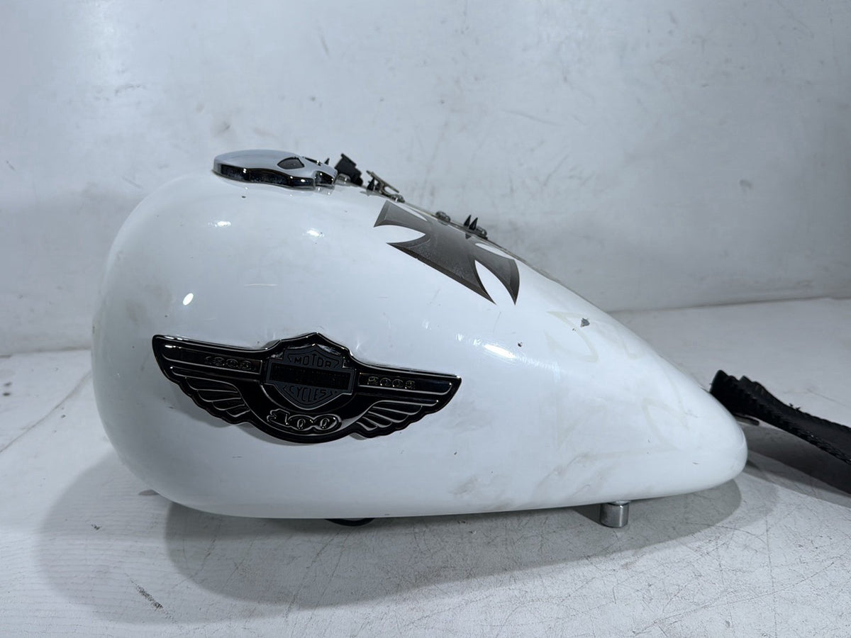 2005 Harley Softail Springer FLSTSCI OEM Fuel Gas Tank Gasoline Reservoir