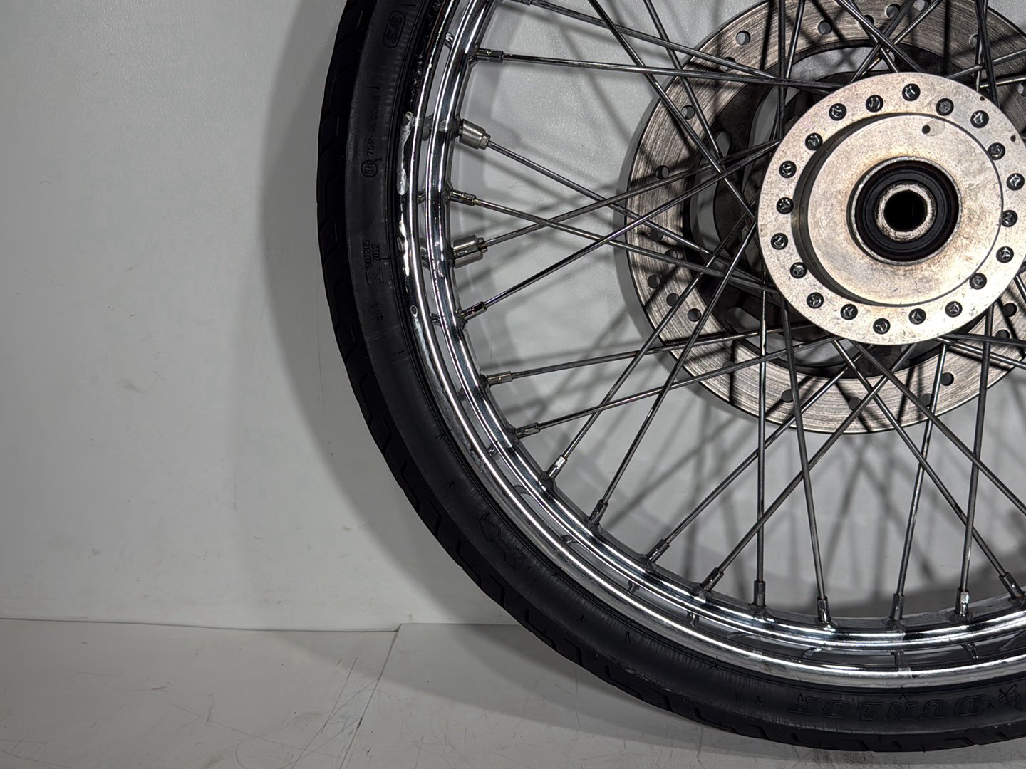 2005 Harley Sportster XL883C 883 Custom OEM Front Wheel Rim Tire Spoked