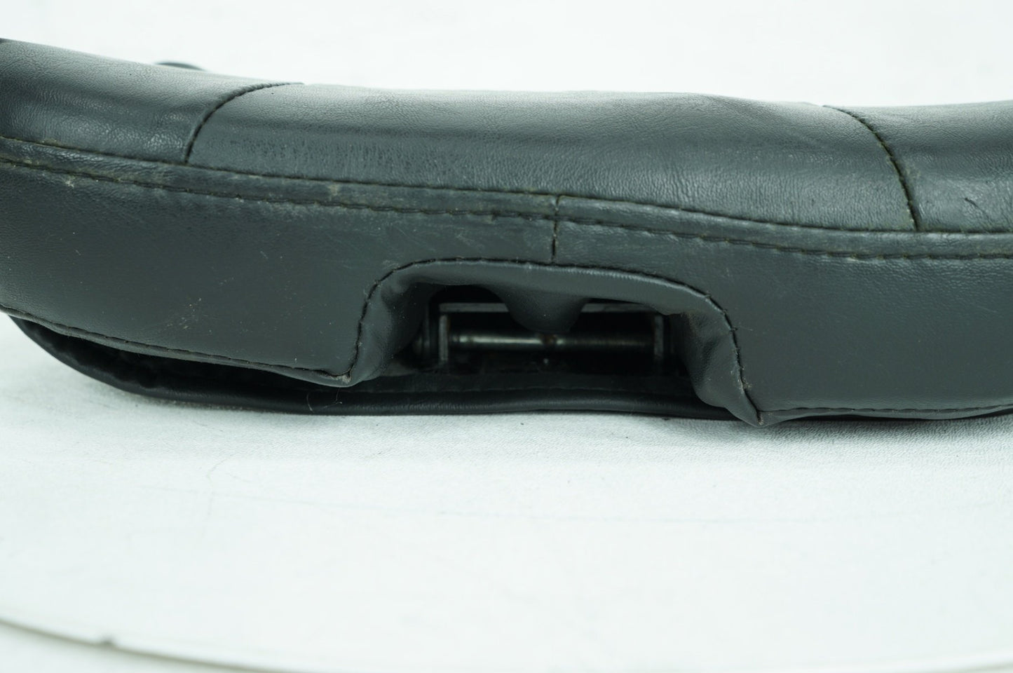 2008 - 2016 Harley-Davidson Touring Electra Glide Ultra Rear Passenger Backrest Cushion Pad 51727-05A