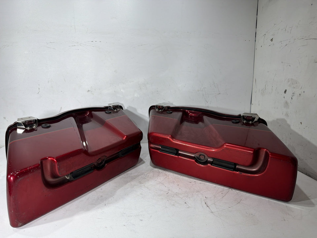 2008 Harley Electra Glide Touring Ultra OEM Left Right Saddlebags Luggage NOKey