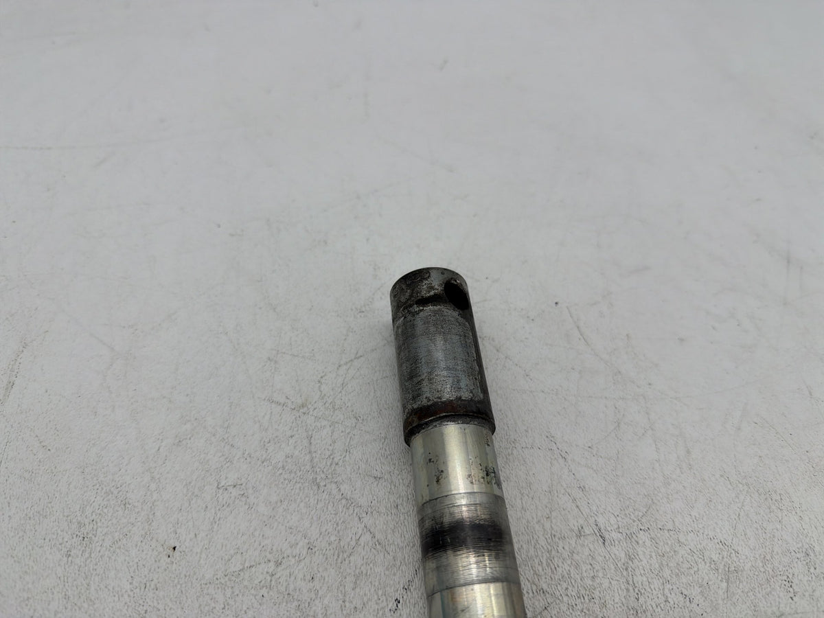 2002 Harley Electra Glide Touring FLHT OEM Front Wheel Axle Bolt Shaft