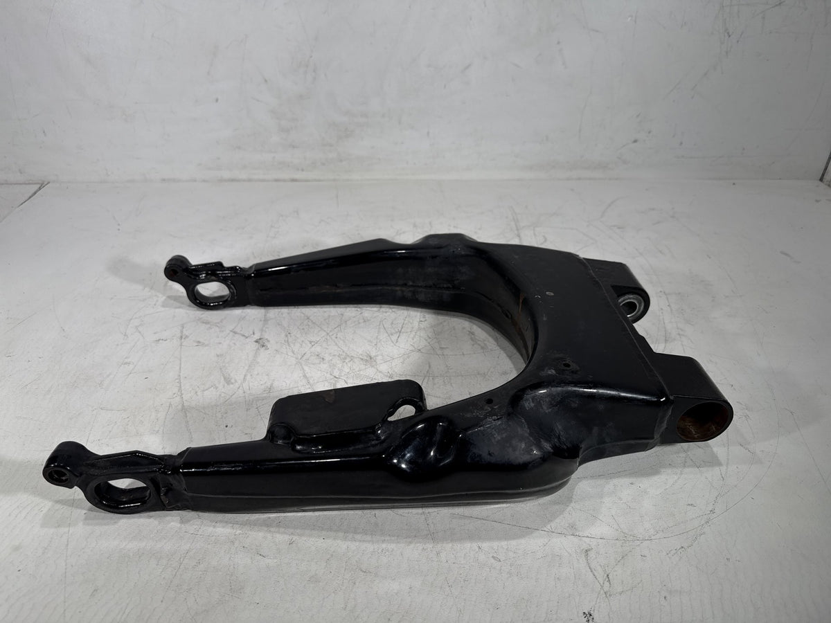 2012 Harley Electra Glide Touring Ultra OEM Rear Fork Swingarm Swing Arm