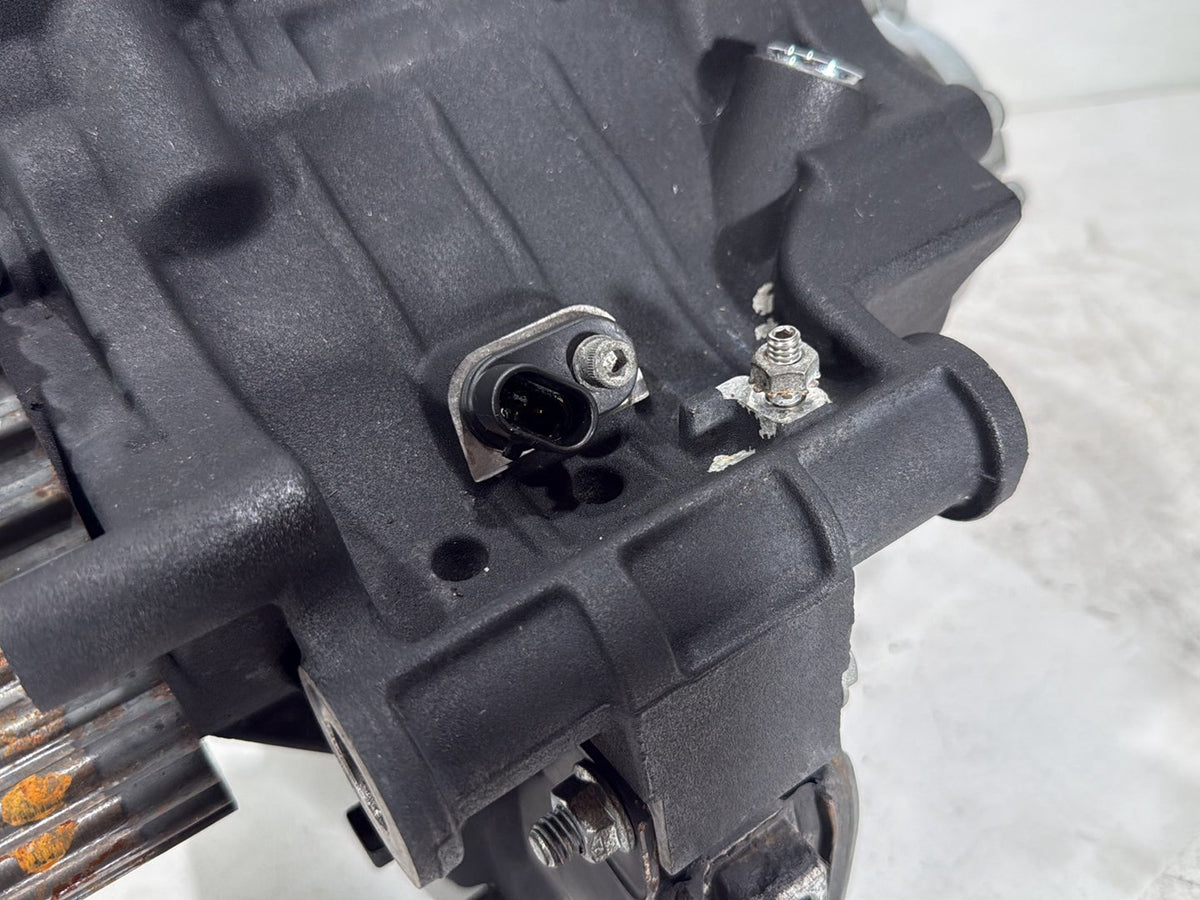 2014 Harley Dyna Low Rider FXDL OEM 6 Speed Transmission Gearbox 33083-10A 22K