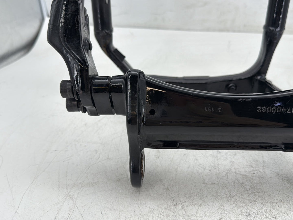 2019 Harley Softail Street Bob FXBB OEM Rear Fork Swingarm Swing Arm 47400099BHP