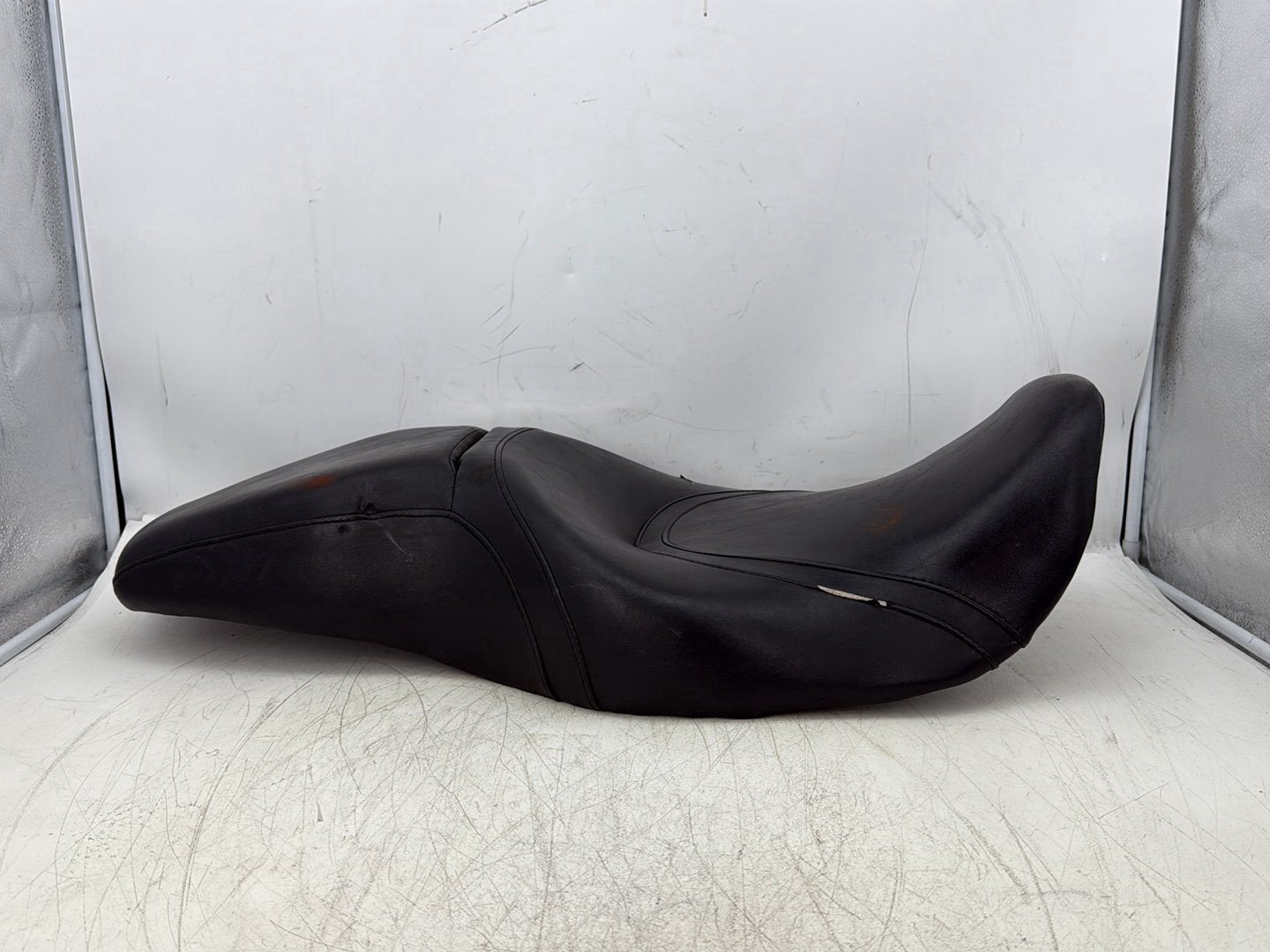 2004 Harley Road King Touring Custom FLHRSI OEM Passenger Rider Driver Seat Saddle