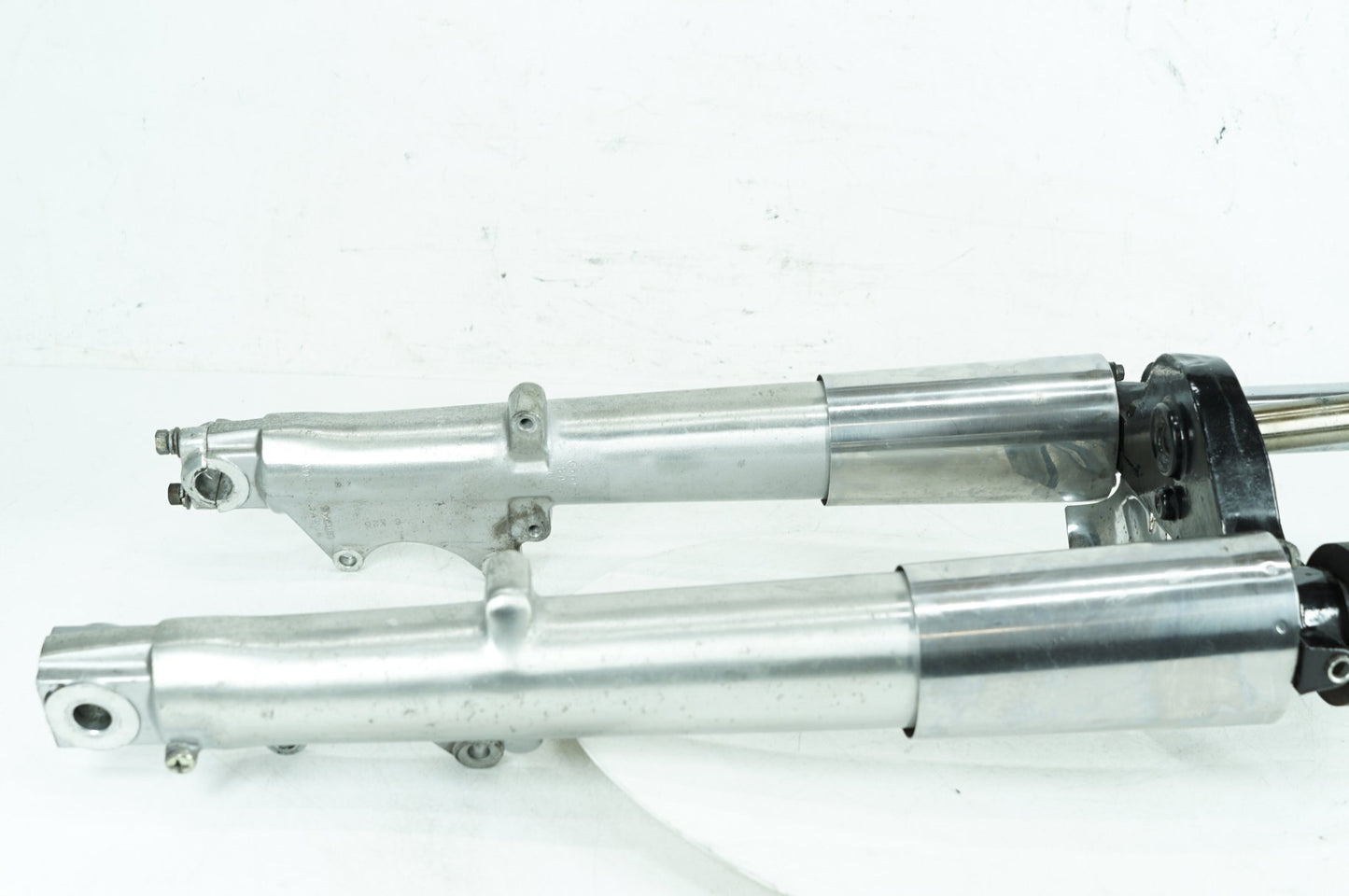 1984 - 1998 Harley-Davidson Touring Electra Glide Ultra Front Triple Tree Set & LH RH Fork Legs Sliders 45435-95