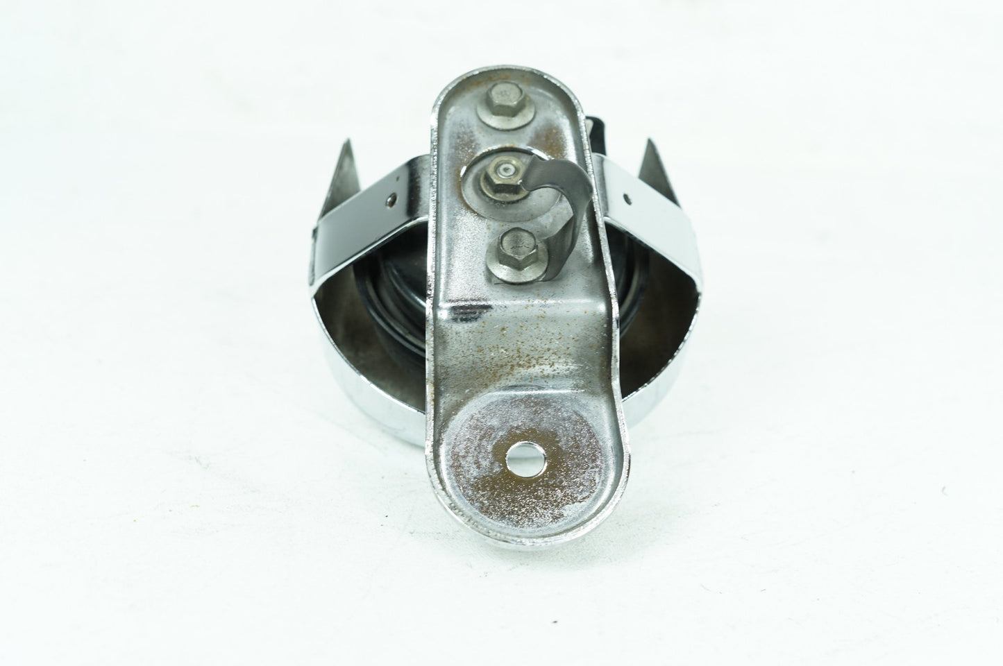 1999 - 2006 Harley-Davidson Touring Electra Glide Ultra Horn Signal Klaxon Chrome Cover 69012-93A