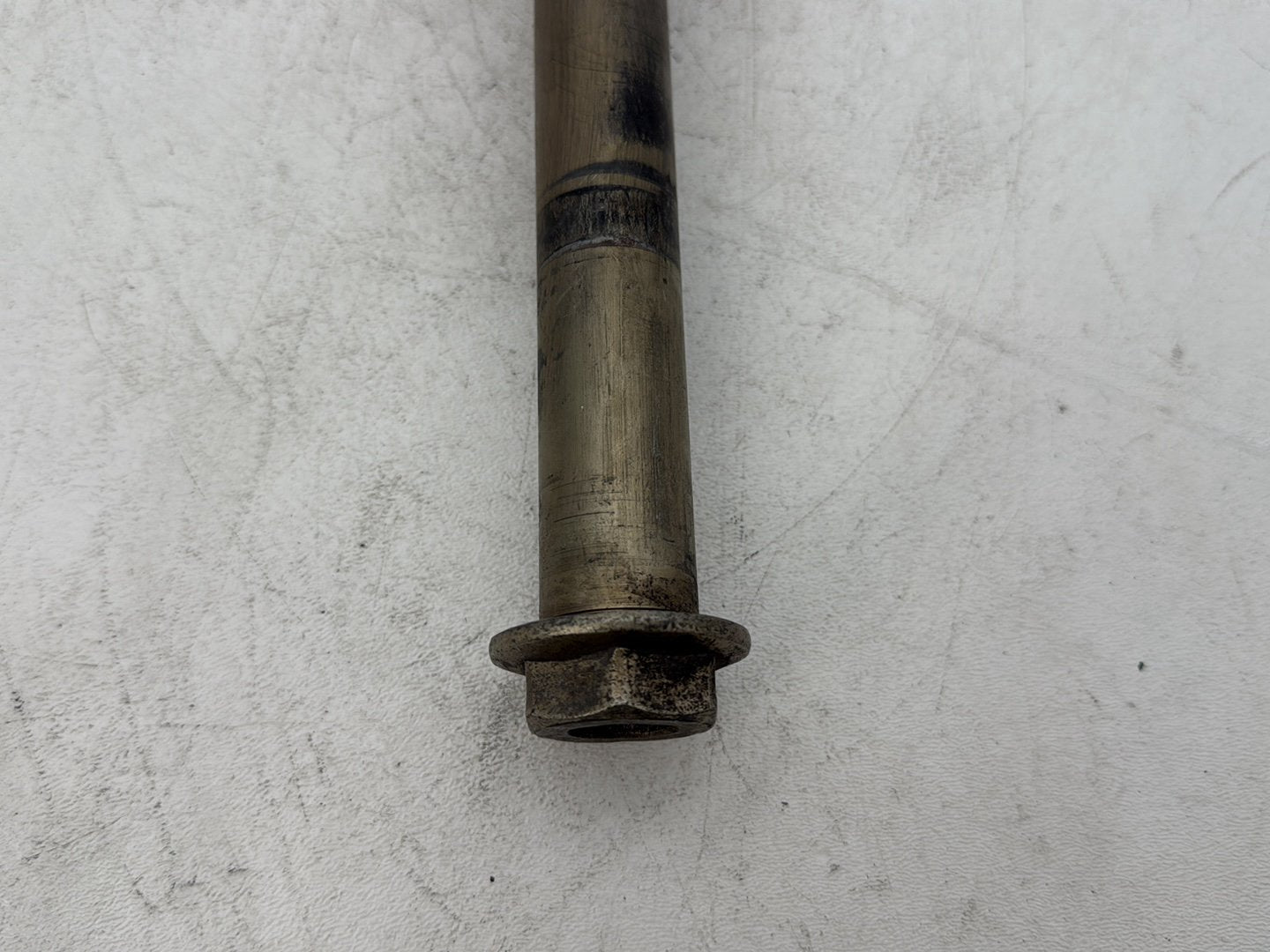 2009 Harley Sportster 883 Low XL883L OEM Rear Wheel Axle Bolt Shaft