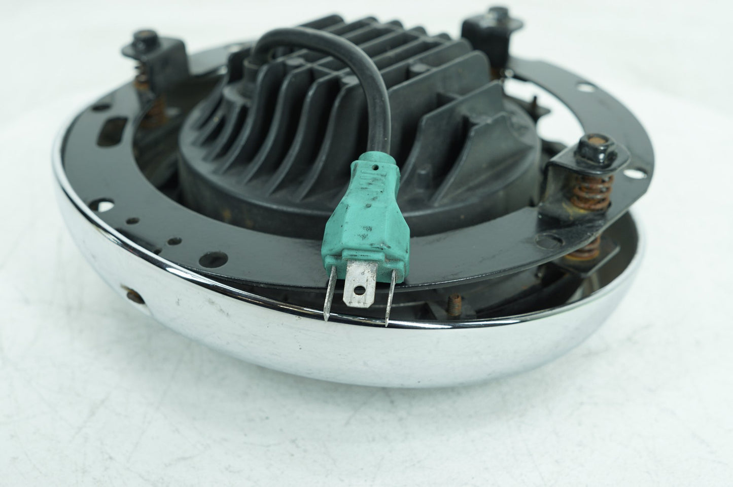 2007 - 2011 Harley-Davidson Touring Street Glide Headlight Headlamp Head Lamp Light LED 67712-83A