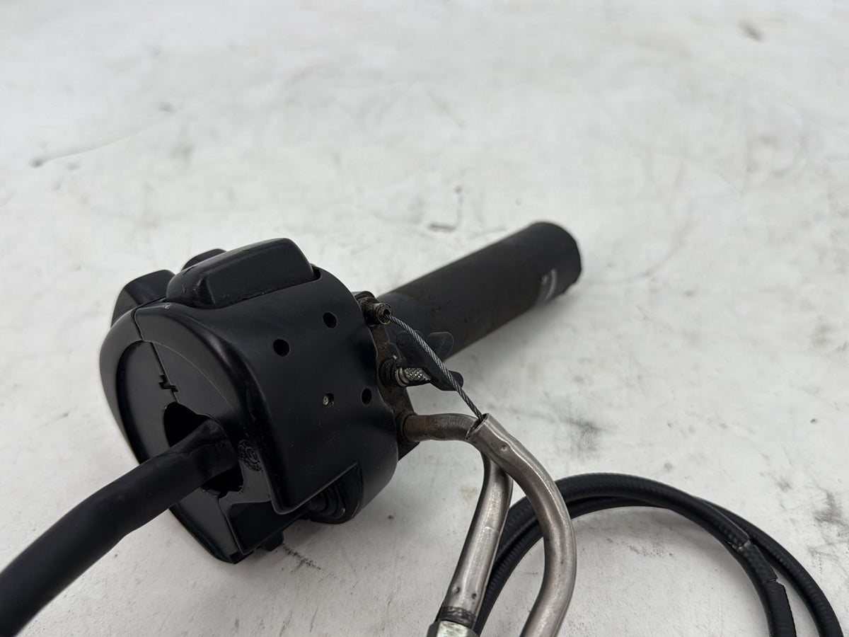 02 Harley Heritage Softail Classic OEM Right Engine Start Kill Switches Controls