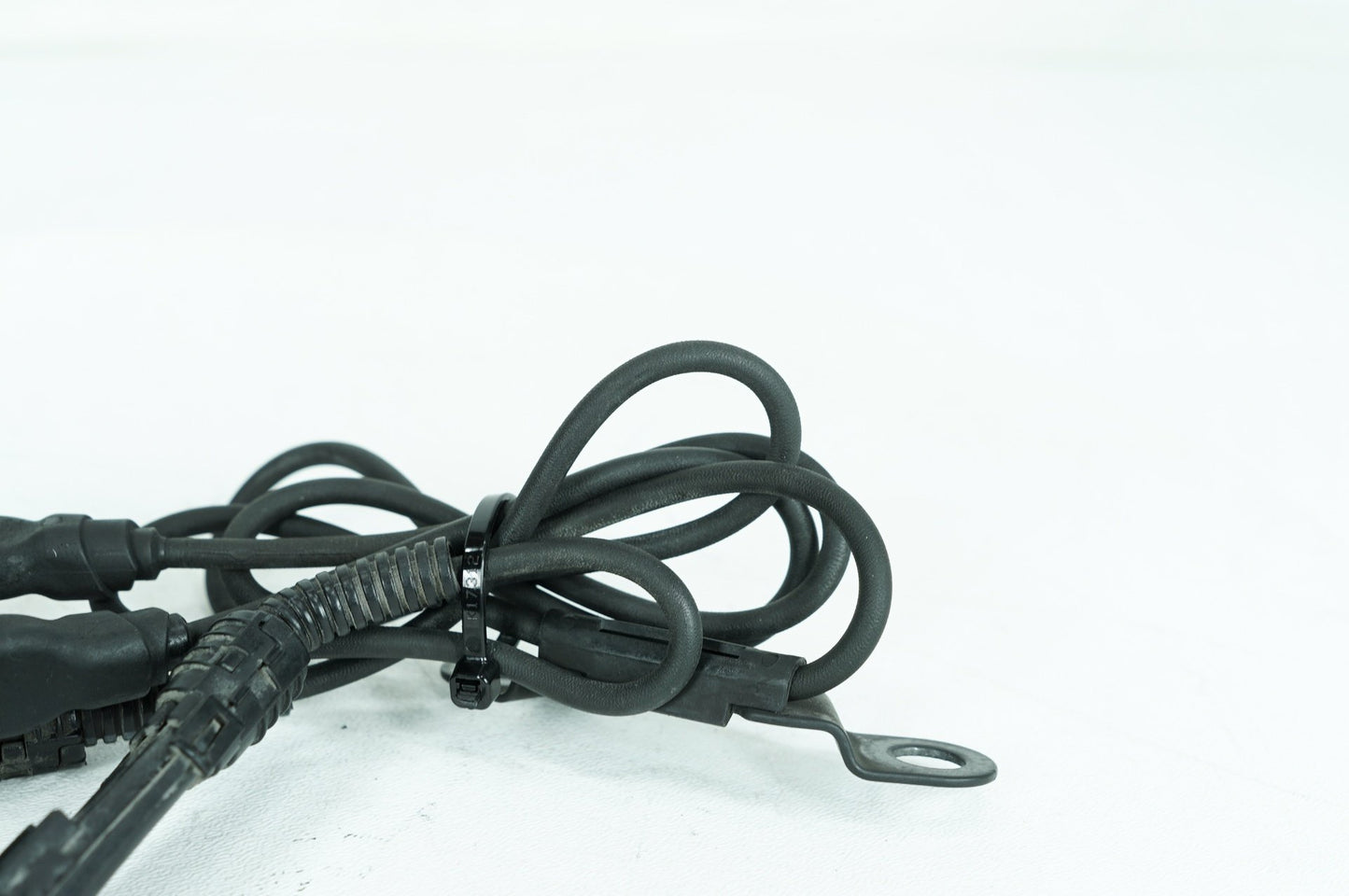 2007 - 2013 Harley-Davidson Touring Electra Glide Ultra Front & Rear Wheel ABS Speed Sensors 40615-08