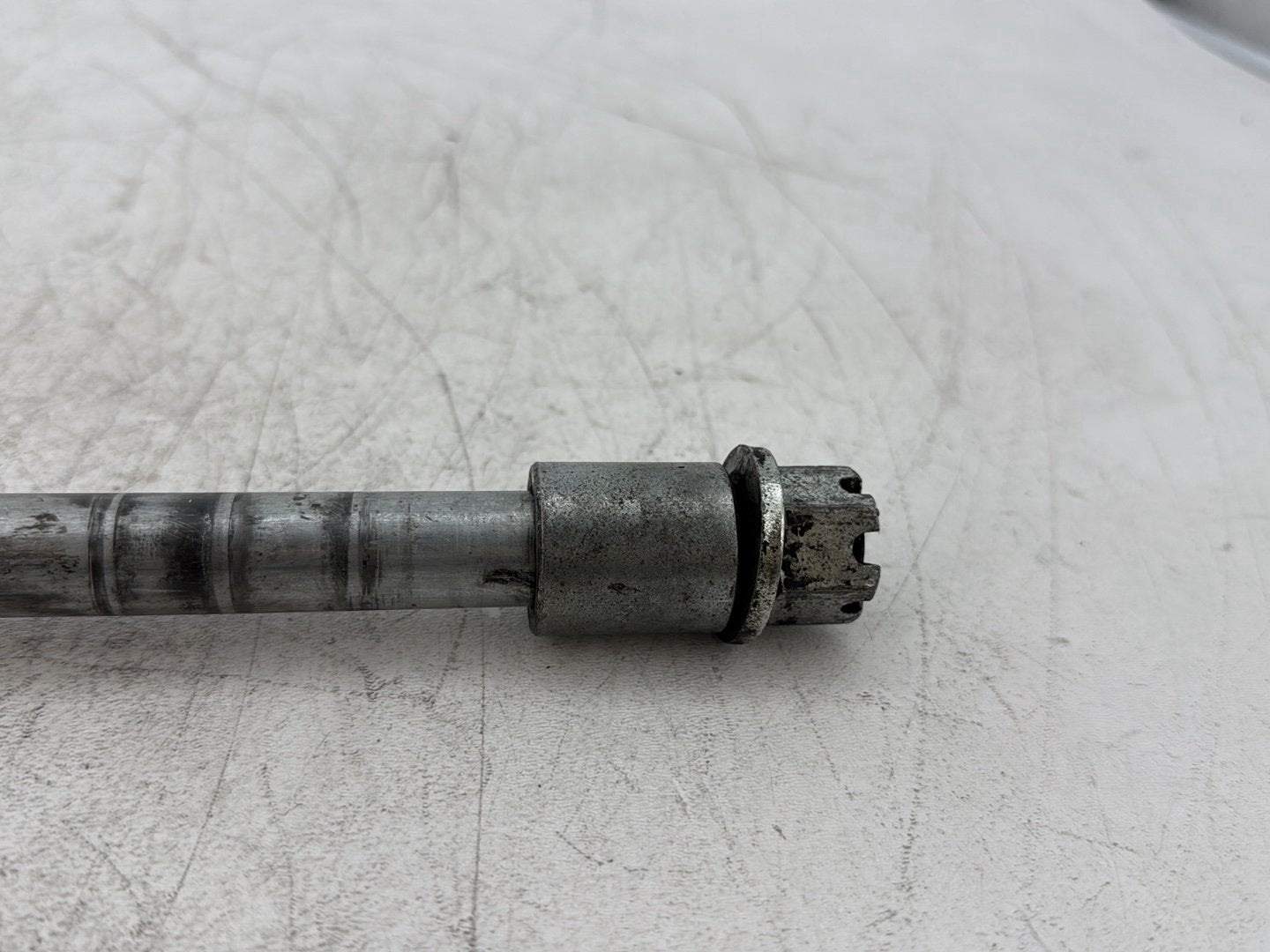 1995 Harley Road King Touring FLHR OEM Rear Wheel Axle Bolt Shaft