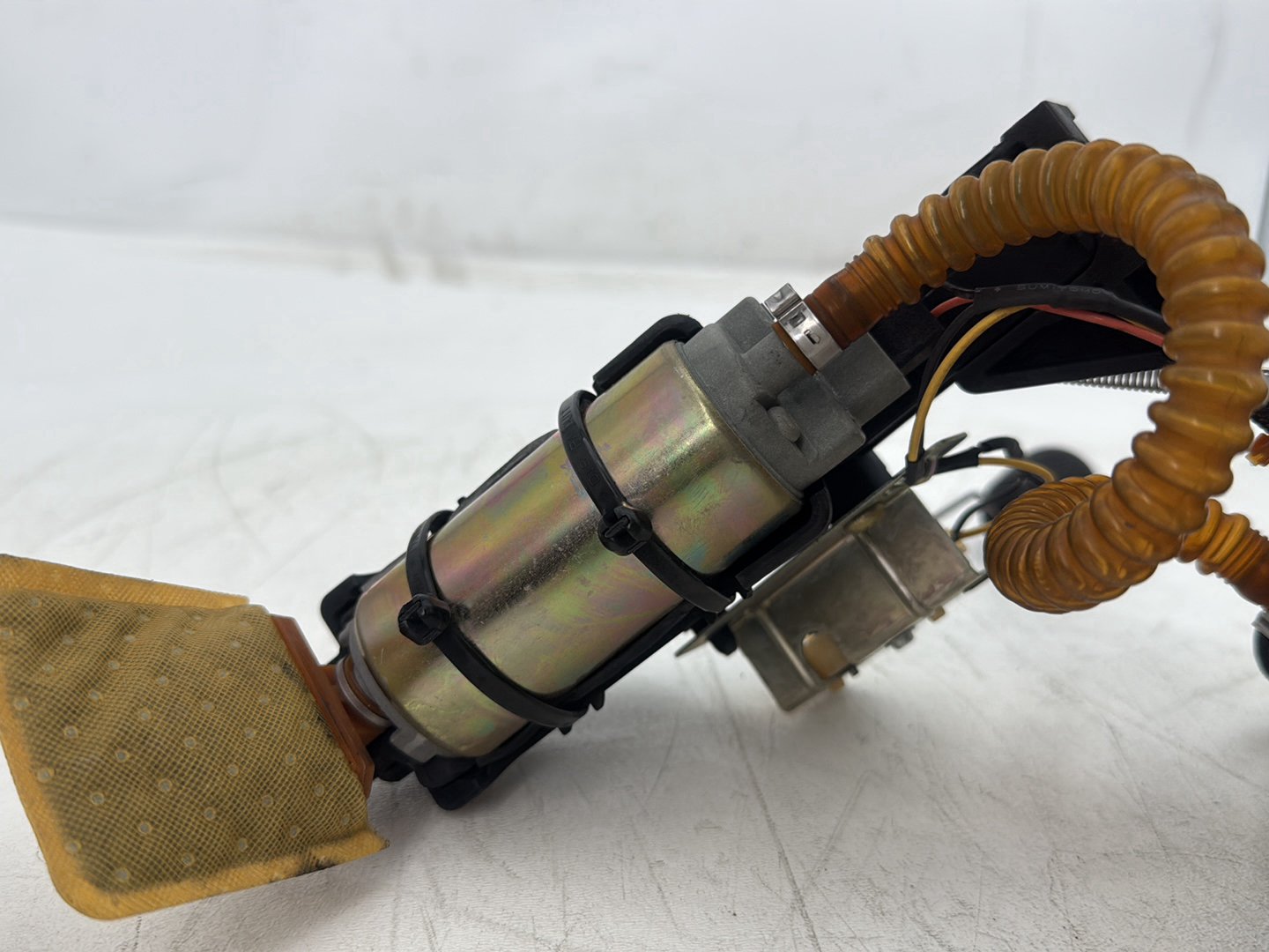 2005 Harley Heritage Softail Classic OEM Fuel Pump Gas Gasoline Petrol Sending