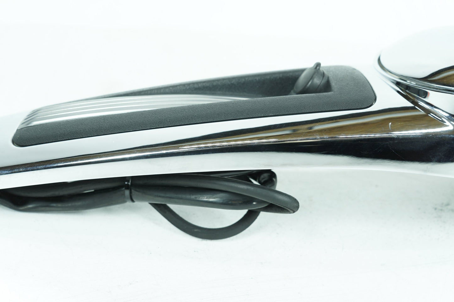 2008 - 2016 Harley-Davidson Touring Electra Glide Ultra Fuel Gas Tank Dash Console NOKey 61270-08