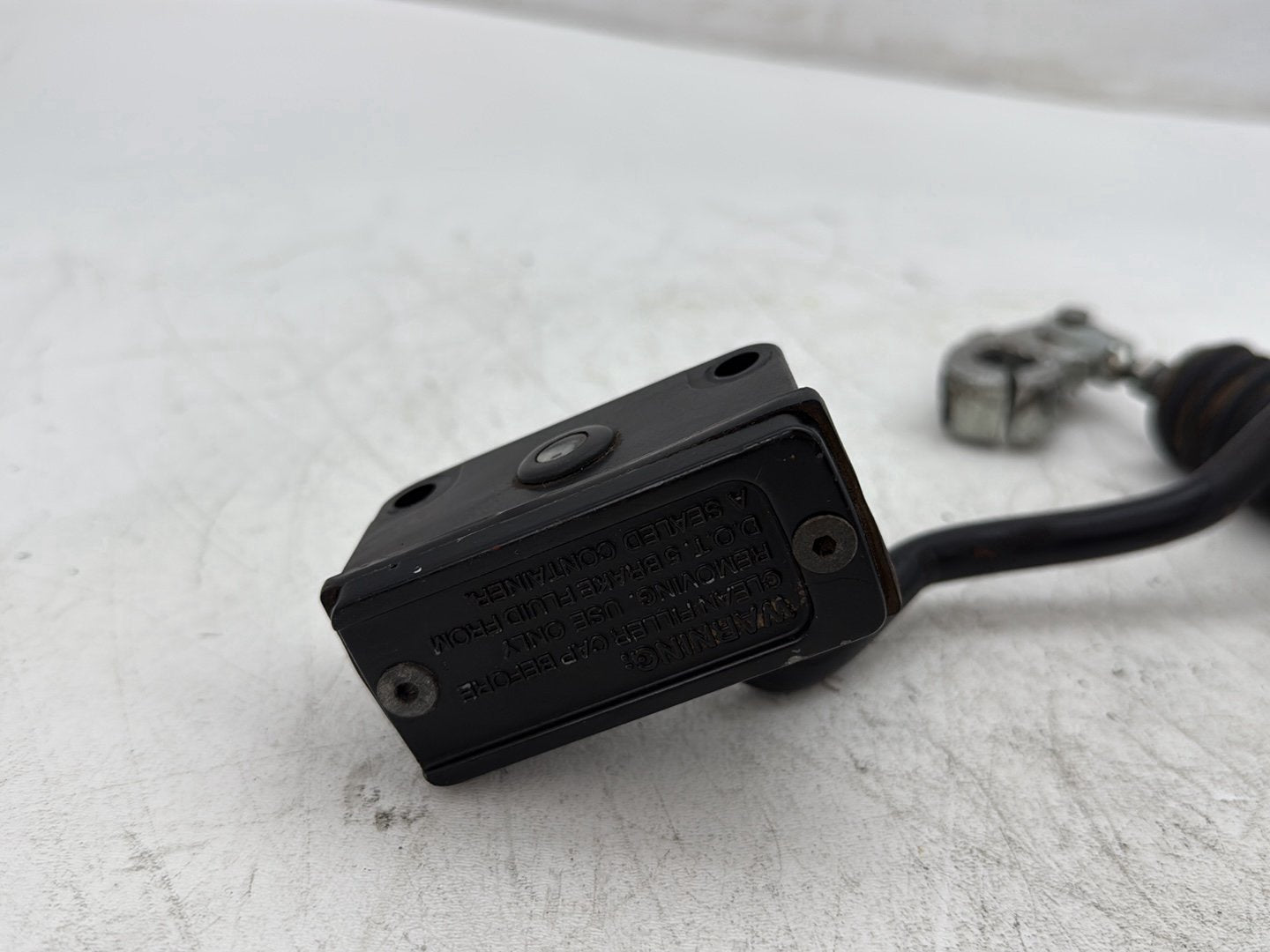 1996 Harley Electra Glide Touring FLHT OEM Rear Brake Master Cylinder Reservoir